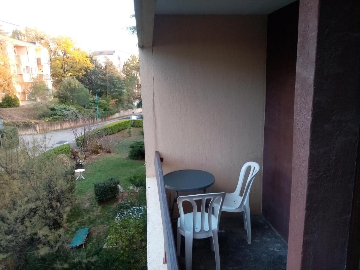 Studio "Le Rigaou" Gréoux-les-Bains Esterno foto