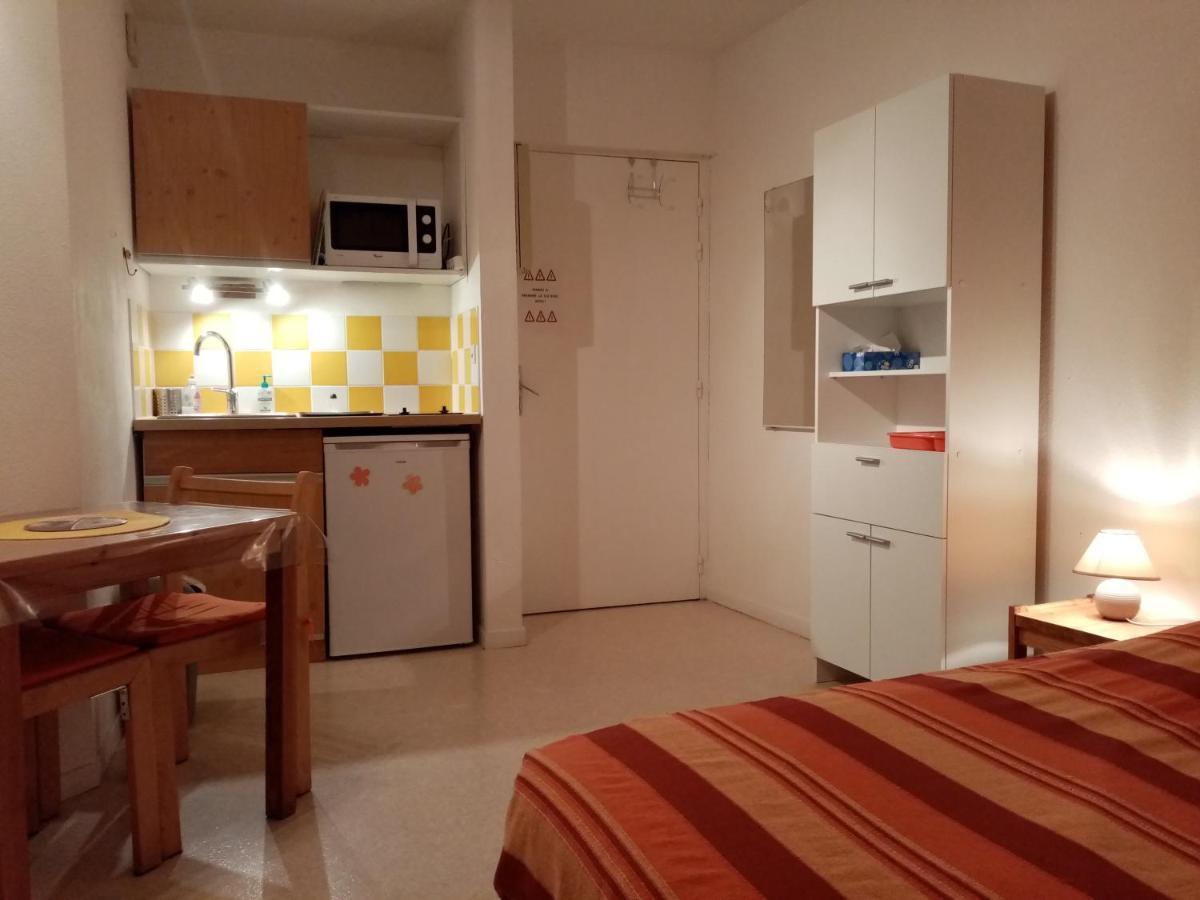 Studio "Le Rigaou" Gréoux-les-Bains Esterno foto