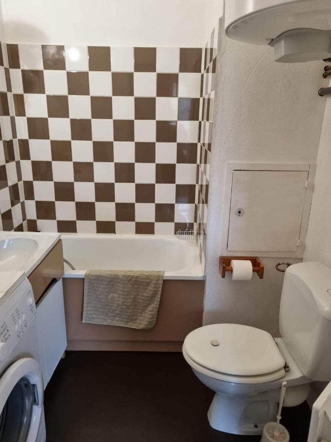 Studio "Le Rigaou" Gréoux-les-Bains Esterno foto